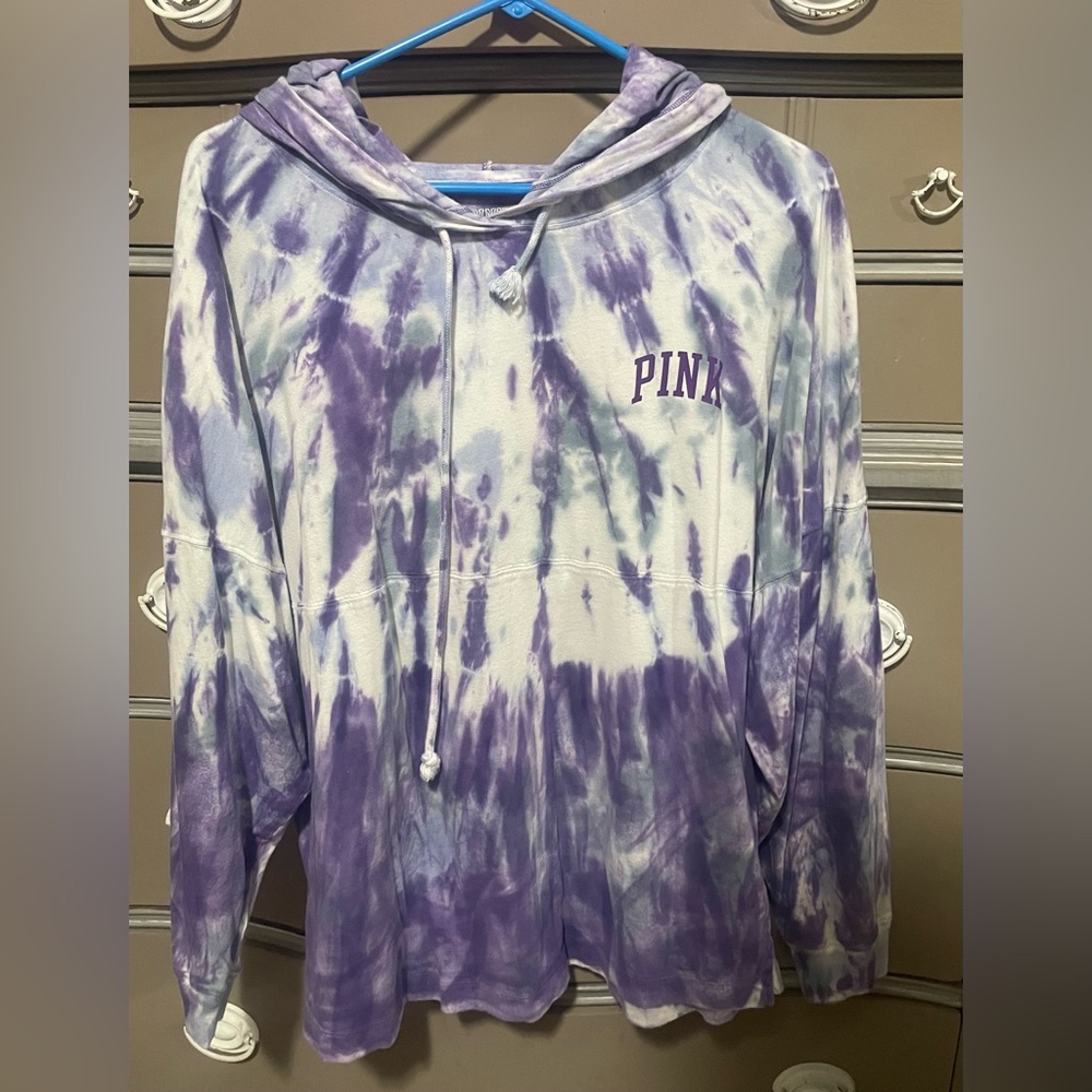 PINK long sleeve hoodie tee size L